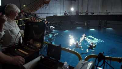 Now,
I wanna take it to the next level, - Titanic: 20 Years Later with James Cameron