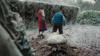 - Now, I'll get this fire started.
- Thanks, George. - The Velveteen Rabbit