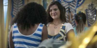 - Now I'll help you with the rest.
- There's no need. I sorted it all. - An Unforgettable Year – Summer