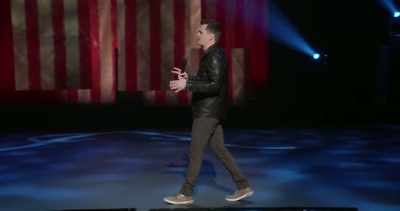 Now, in this train, - Jim Jefferies: Freedumb