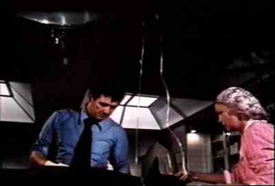 Now insert the needle
right into the tube here. - Embryo