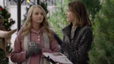 - Now, this is a tree.
- I'm afraid that one's taken. - Once Upon a Christmas Miracle