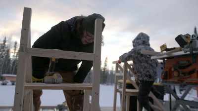 Now this is something
that'd be a lot easier to have - Life Below Zero: Next Generation