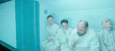 Now it's time to introduce
the gas into the chamber. - The Soviet Sleep Experiment