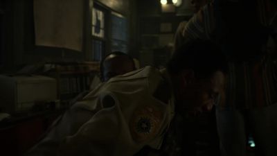 Now it's your turn to stand up, Bruce.
[chuckles] - Marvel's The Punisher