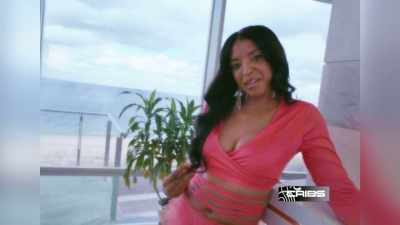 Now that I've gone solo, - Girls5eva