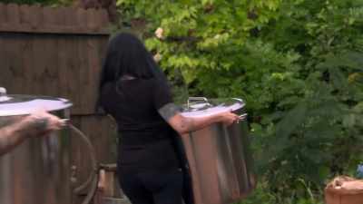   Now, just like
  popcorn's world, - Moonshiners: Master Distiller