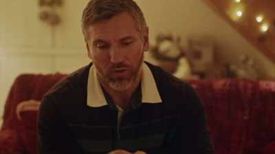 Now, Katie, whatever you do, - A Very British Christmas