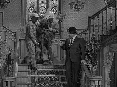 Now, keep those
chains taut, men, - The Addams Family