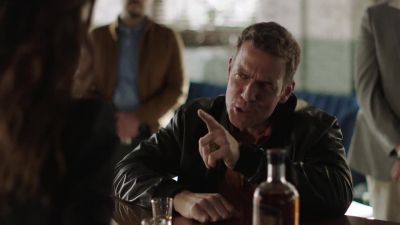 Now let's speak
the truth between us. - Queen of the South