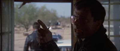Now you listen to me - Electra Glide in Blue
