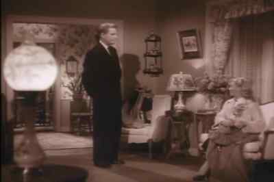 - Now listen!
- Yes, daddy. - Jack and the Beanstalk