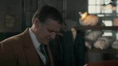 - Now, look here, Sweetheart, - Frankie Drake Mysteries
