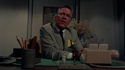 Now look Kuryakin Cut out the cracks - How to Steal the World