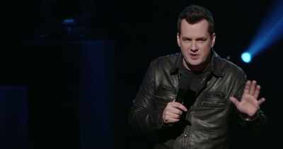 -Now, love doesn't always beat hate, eh?
-[audience cheering] - Jim Jefferies: Freedumb