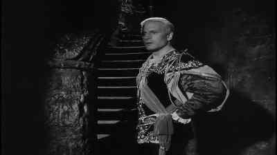 Now might I do it pat. - Hamlet