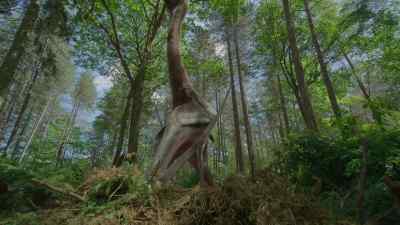 Now, she needs to eat. - Prehistoric Planet