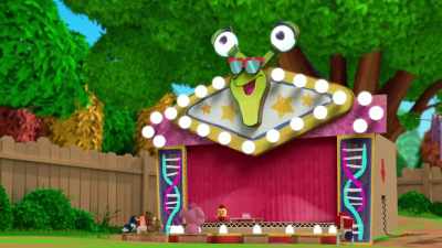 Now presenting...
Dr. Glitter! - The Chicken Squad