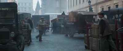 Now, pull over, right ahead.
Thank you, Jack. - Mary Poppins Returns