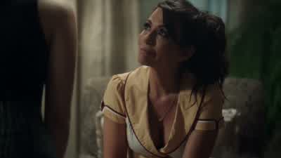 Now, remember Veronica, I grew up here. - Riverdale