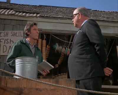 Now run along, son.
I'm busy now. Run along. - Land of the Giants