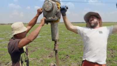 NOW, SCIENTISTS ARE REVEALING
THAT IN SOME PLACES - Lost Cities of the Amazon