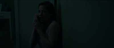 Now, she's good. - Don't Hang Up