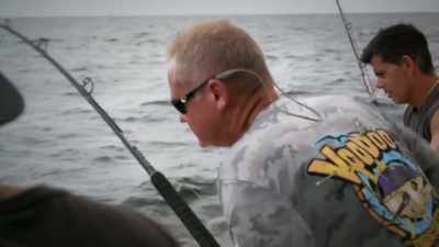 Now it shouldn't have
any slack as long as
you pulled the hook. - Deadliest Catch: Bloodline