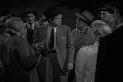 Now he stops. - Grand Central Murder