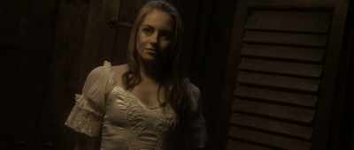 - Now that's how a
woman oughta look. - Ship of the Damned