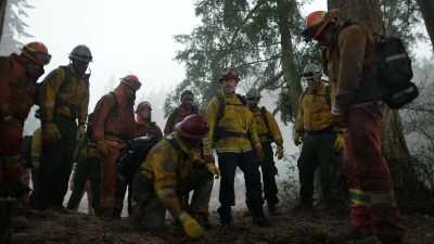 Now the fire's moving, - Fire Country