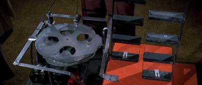 Now the motion in this model was programmed - Earthquake