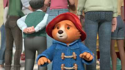 Now, the next item in this auction
is this cuckoo clock. - The Adventures of Paddington
