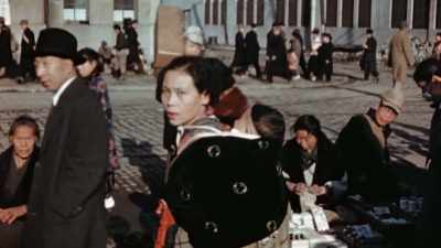 NOW THESE FOREIGN ARMIES
ARE WALKING AMONG THEM. - The Pacific War in Color