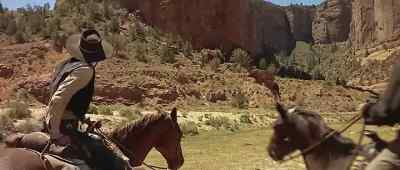 Now they were there.
They'd reached it. - Mackenna's Gold