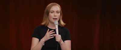 Now, this... - Hannah Einbinder: Everything Must Go
