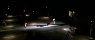 Or they'll never respect you Katie I don't understandYou were like a different person in thereThey just expect me to be a certain wayThere's only one real KateAnd that's your Kate - The Aviator