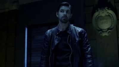 Now, Victor!
- You knew, didn't you? - Age of the Living Dead
