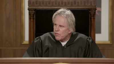 Now, you walking the turtle - Gary Busey: Pet Judge