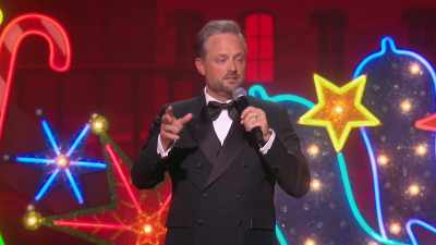 Now, this was-- - Nate Bargatze's Nashville Christmas