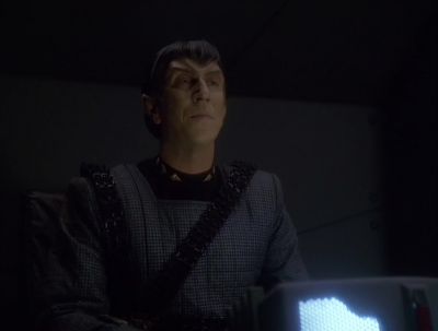 - Now we'll have our private talk.
- What shall we talk about? - Star Trek: Deep Space Nine