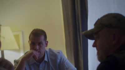 Now we're looking at something
that can stay stationary - Unidentified: Inside America's UFO Investigation