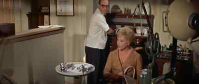 Now, what did you say you name is? - Bells Are Ringing