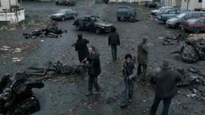 Now, what exactly are we
supposed to be looking for? - Falling Skies
