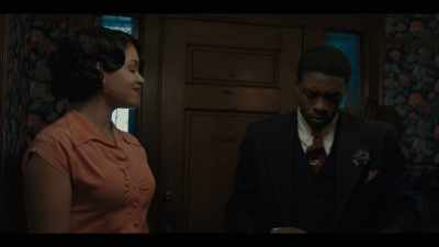 Now, what kind of plane is this? - Marshall