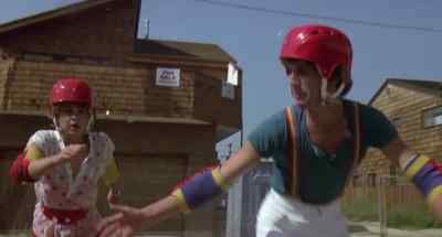 - Now what?
- Take my hand and follow me. - Roller Boogie