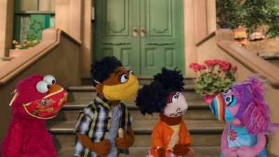 Now, who's ready to draw
a picture or make a sign? - The Power of We: A Sesame Street Special
