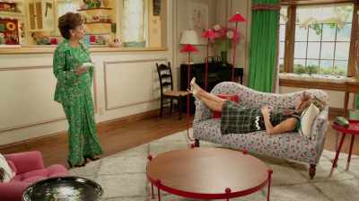 Now, wouldn't it be easier
if you cradled this bag - At Home with Amy Sedaris