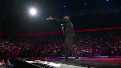 Now when you try to fight - Kevin Hart: Irresponsible