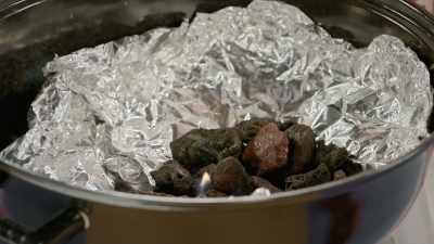 Now, you're gonna spread
your charcoal - At Home with Amy Sedaris